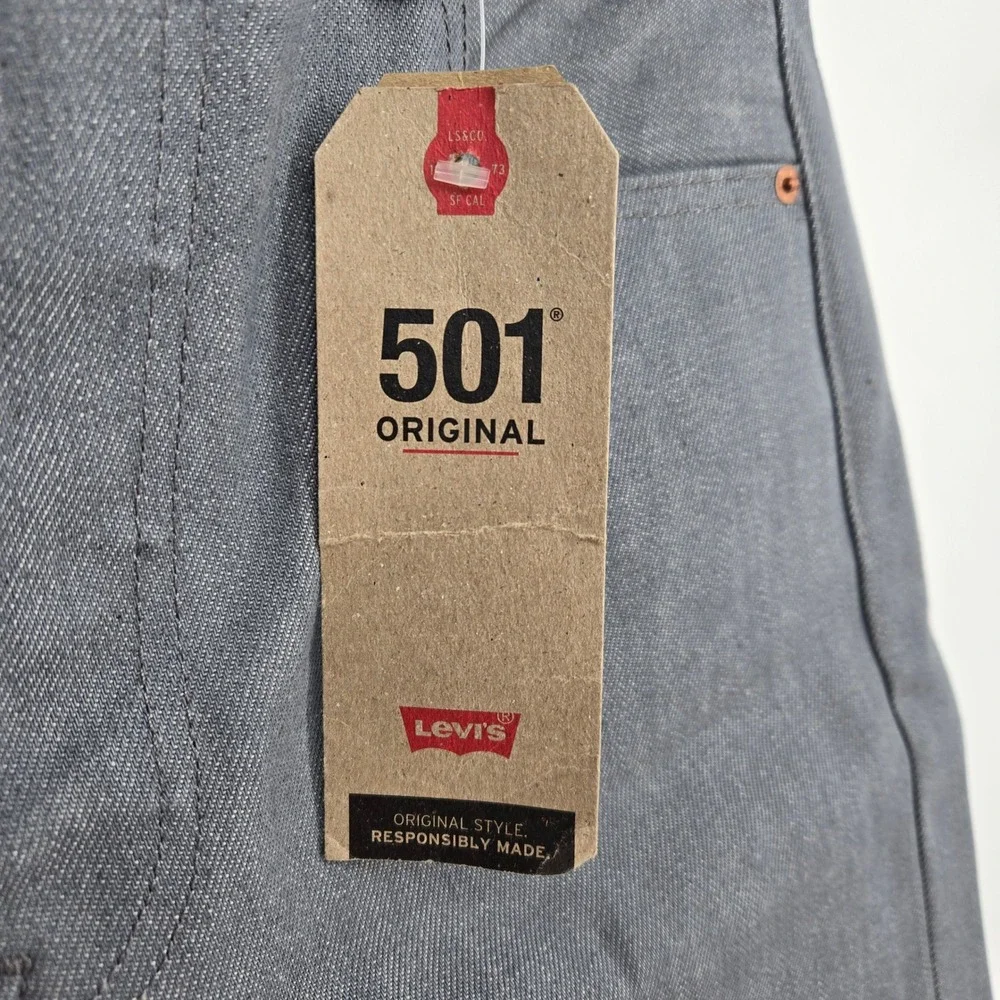 NWT Levi's 501 Original Gray Mens 31x30 Button Fly Denim Jeans Blank Red Tab